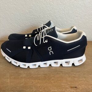 On Cloud 5 Navy Blue Shoes (Mens Size 12)